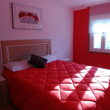 Apartamentos Luis Antonio Mestre O Grove Oda fotoğraf