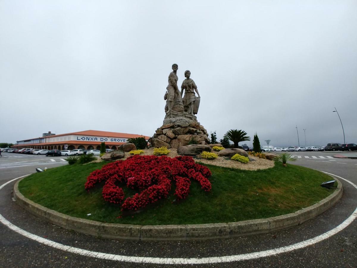 Apartamentos Luis Antonio Mestre O Grove Dış mekan fotoğraf